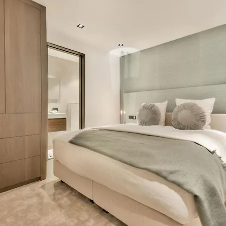 Spacious 4-bedroom In *