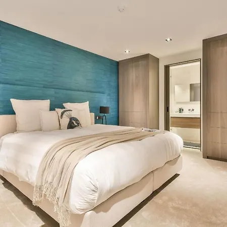 Spacious 4-bedroom In Apartment